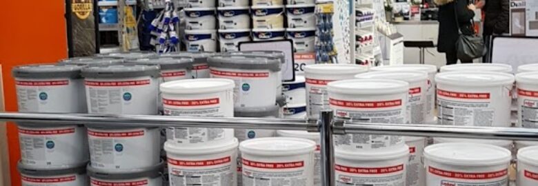 B &Q