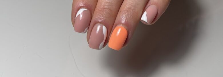 Rebecca Louise Nails