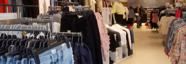 River Island