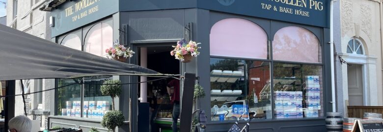 The Woollen Pig